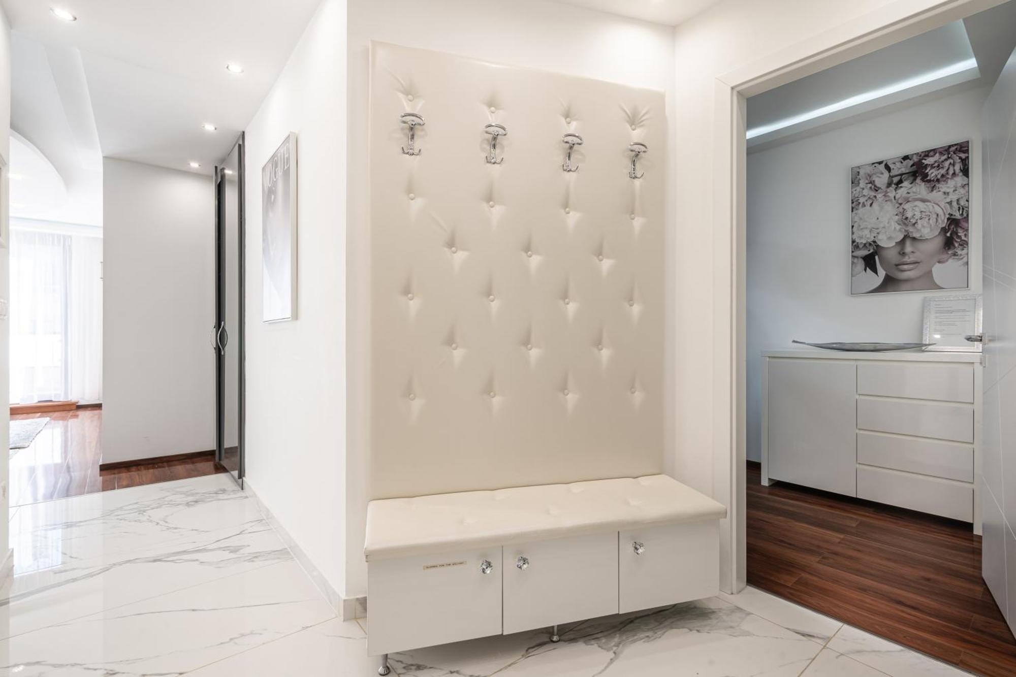 Kiraly 44 Luxury Apartment With Free Parking Budapest Exterior photo